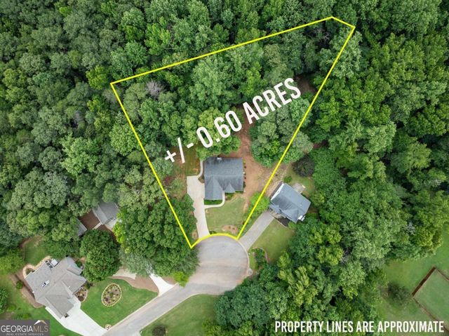 6000 Devonshire Drive, Flowery Branch, GA 30542