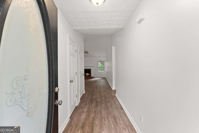6000 Devonshire Drive, Flowery Branch, GA 30542