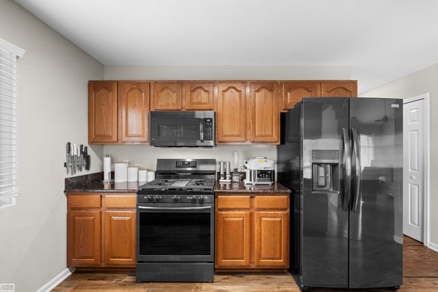 34896 Partridge Crossing, Richmond, MI 48062