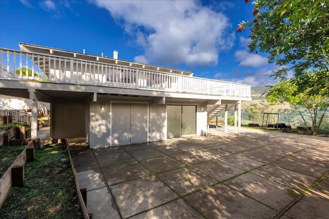 16280 Oak Canyon Drive, Morgan Hill, CA 95037