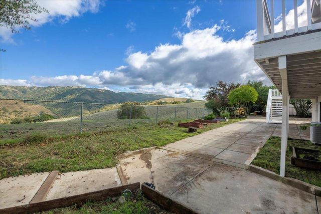 16280 Oak Canyon Drive, Morgan Hill, CA 95037