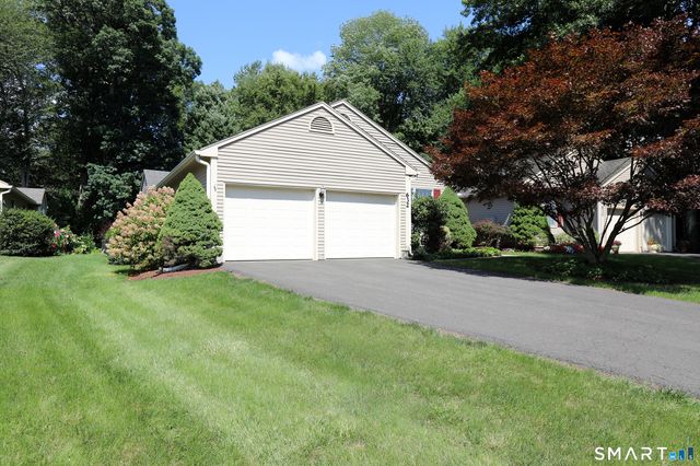 632 Locksmith 632, Windsor, CT 06095
