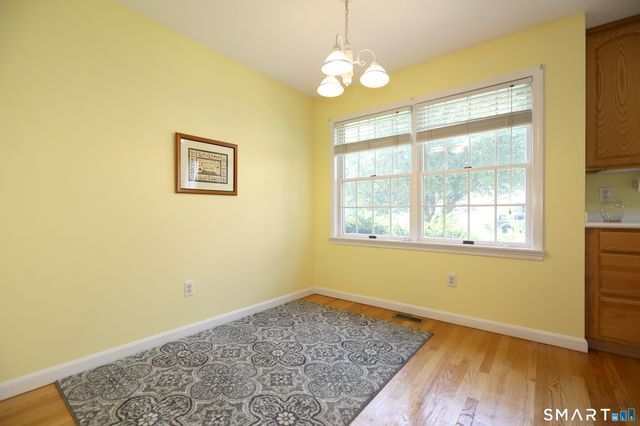 632 Locksmith 632, Windsor, CT 06095