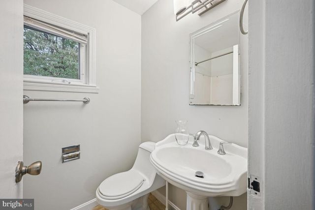 10020 51ST AVE, College Park, MD 20740