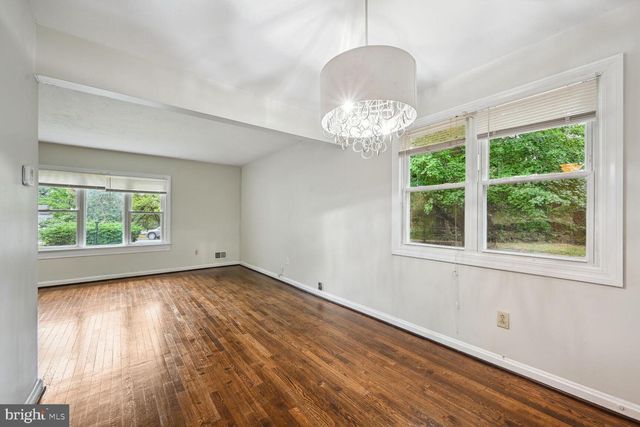 10020 51ST AVE, College Park, MD 20740