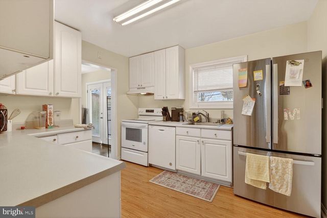 10020 51ST AVE, College Park, MD 20740