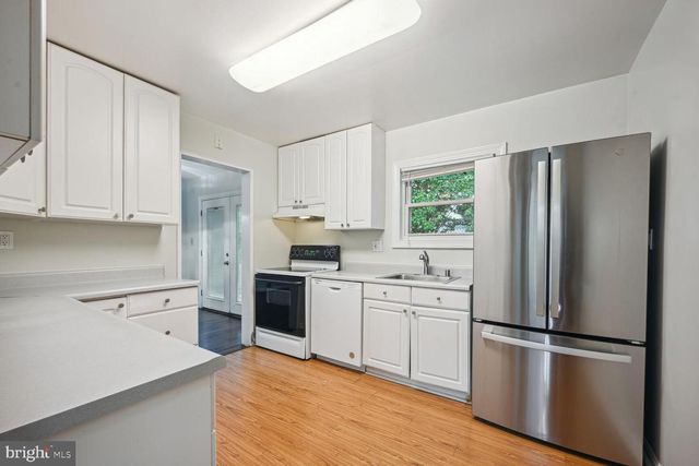 10020 51ST AVE, College Park, MD 20740