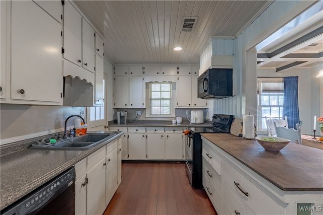 107 13th Ave SW, Reform, AL 35481