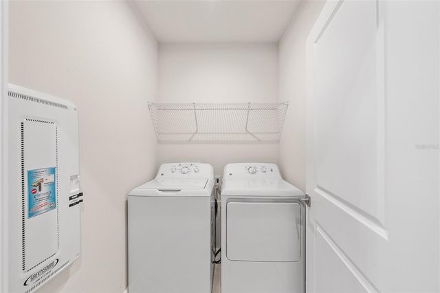 1197 PORT BLUE WAY, Lady Lake, FL 32159