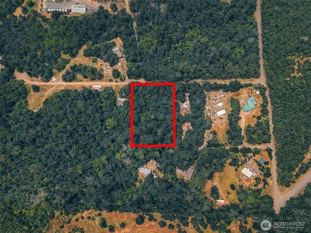 100 E Leffler Lane, Grapeview, WA 98546