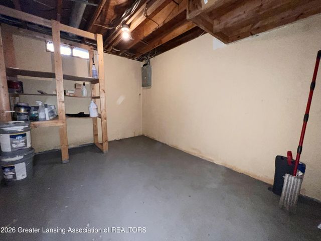 4113 Heathgate Drive, Lansing, MI 48911