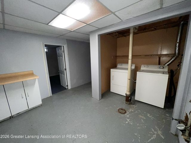 4113 Heathgate Drive, Lansing, MI 48911