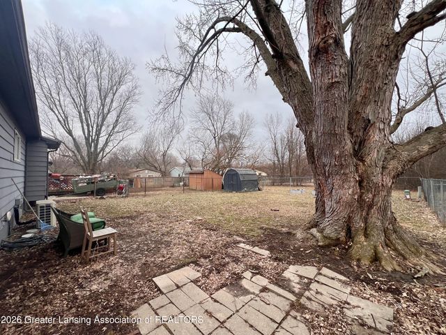 4113 Heathgate Drive, Lansing, MI 48911