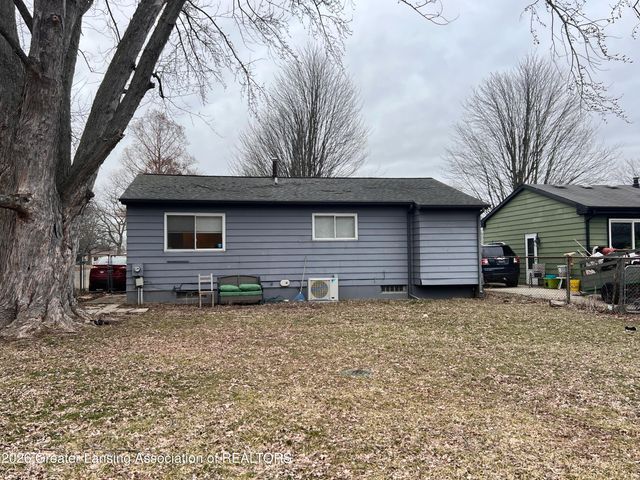 4113 Heathgate Drive, Lansing, MI 48911