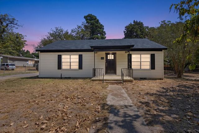 406 Marchman, Lindale, TX 75771