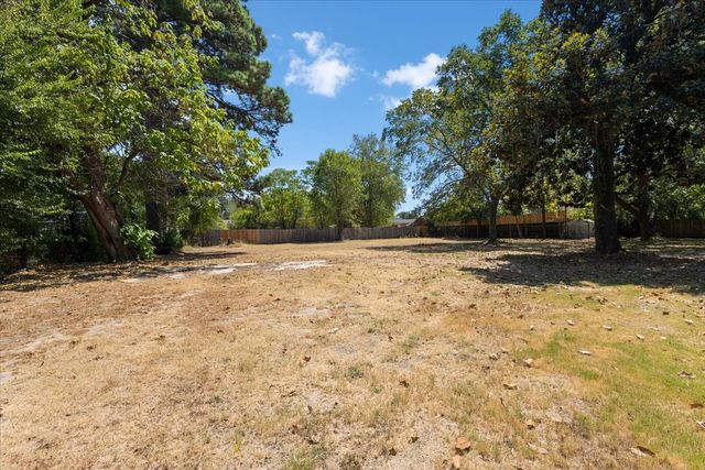 406 Marchman, Lindale, TX 75771