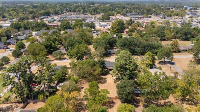 406 Marchman, Lindale, TX 75771