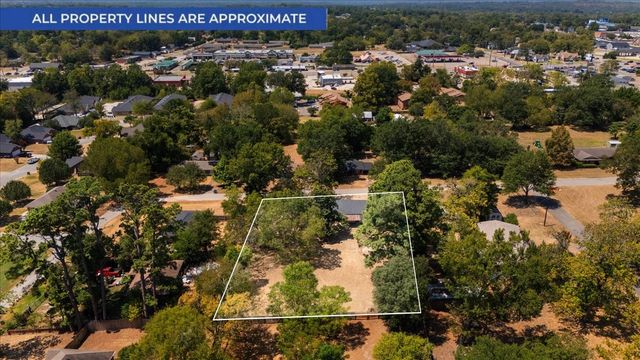 406 Marchman, Lindale, TX 75771