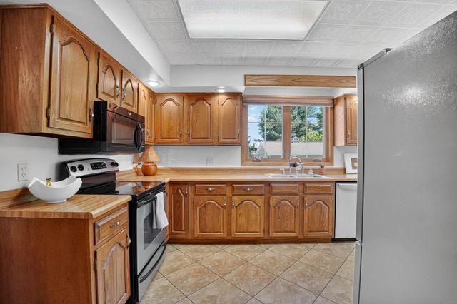 6205 Kimball Avenue, Waterloo, IA 50701