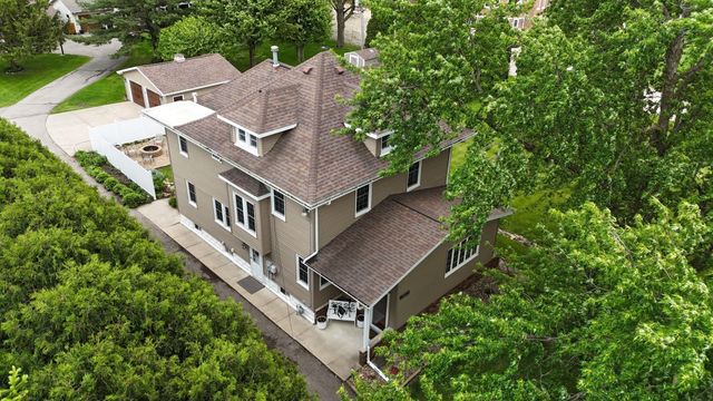6205 Kimball Avenue, Waterloo, IA 50701