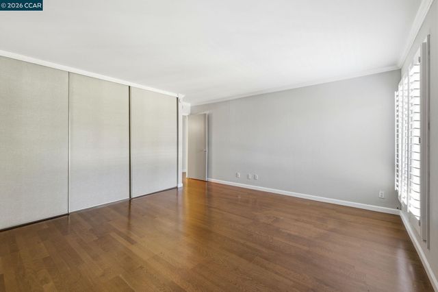 470 N Civic Dr 413, Walnut Creek, CA 94596