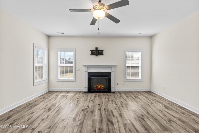 534 Transom Way, Sneads Ferry, NC 28460