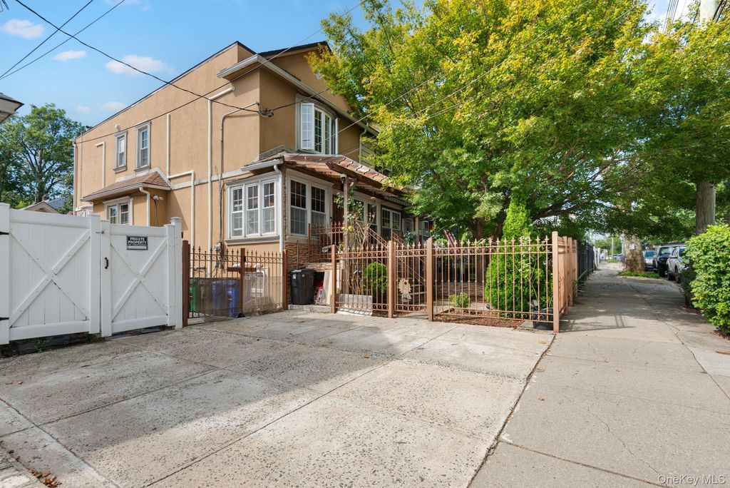 121-36 7th Avenue, College Point, NY 11356 — photo 3