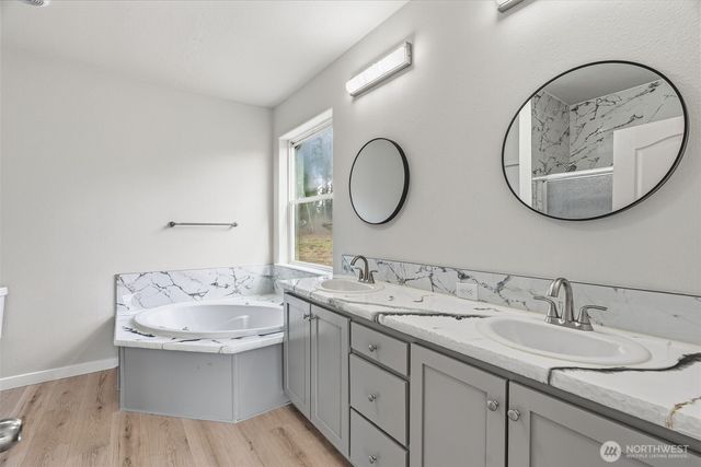 1184 US Hwy 12, Chehalis, WA 98532