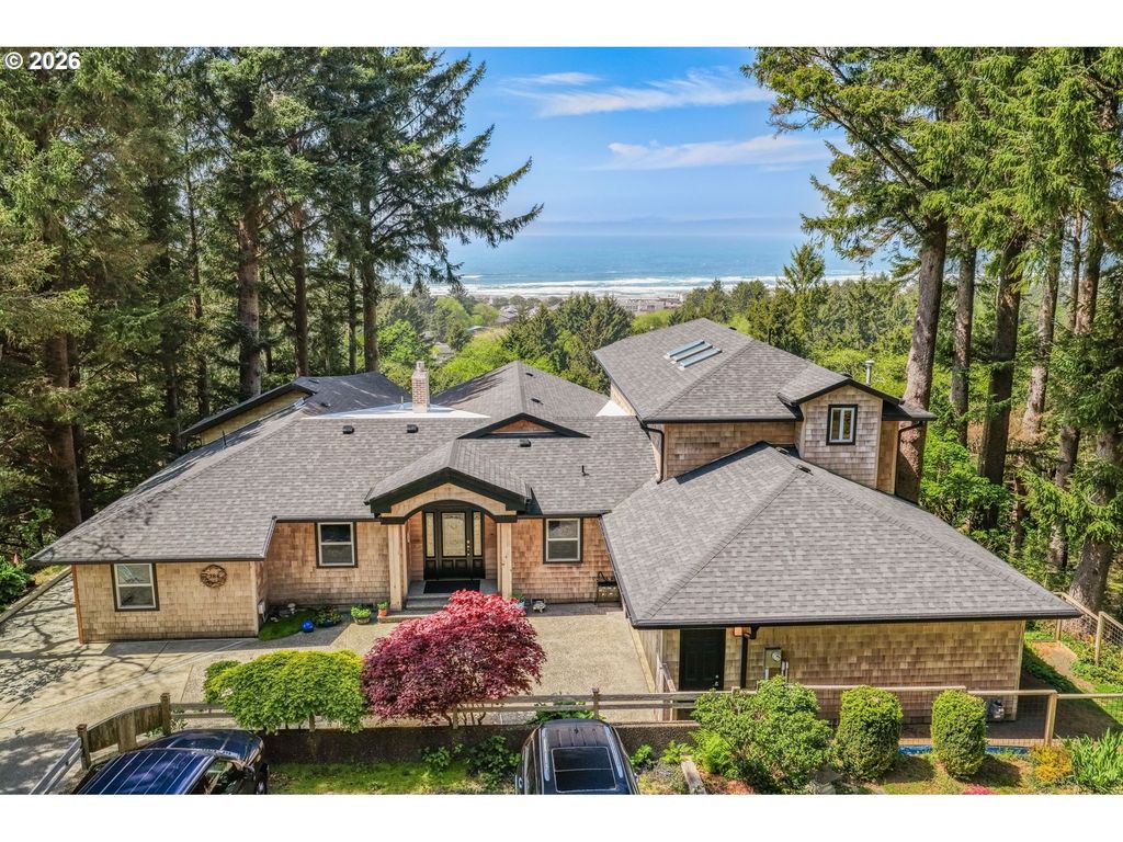 384 SUNSET Blvd, Cannon Beach, OR 97110