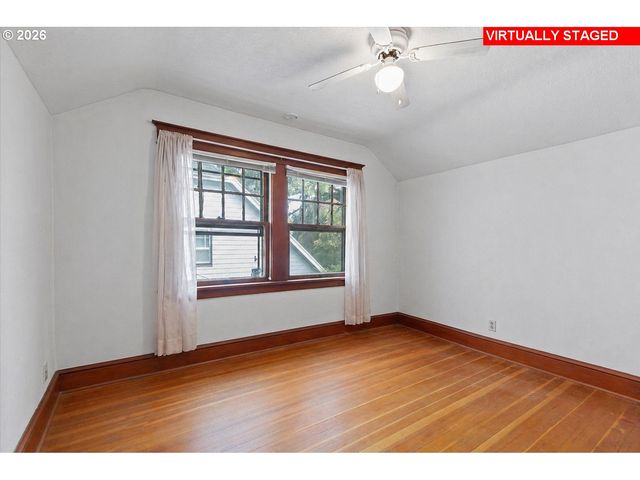 4064 N MASSACHUSETTS Ave, Portland, OR 97227