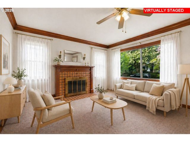 4064 N MASSACHUSETTS Ave, Portland, OR 97227