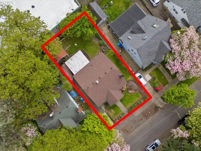 4064 N MASSACHUSETTS Ave, Portland, OR 97227