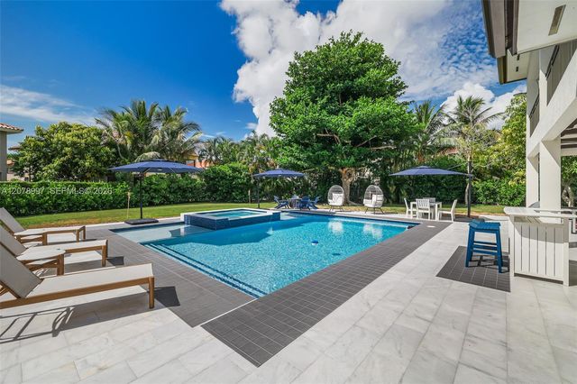 7516 SW 190th Street, Cutler Bay, FL 33157
