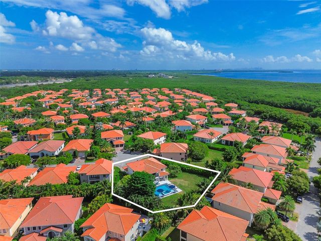 7516 SW 190th Street, Cutler Bay, FL 33157