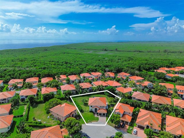 7516 SW 190th Street, Cutler Bay, FL 33157