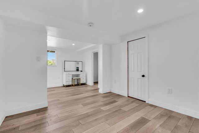 2350 W Shell Ave, Martinez, CA 94553