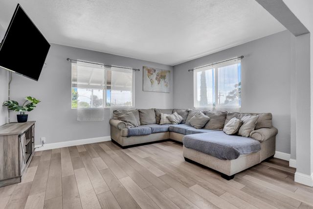 2350 W Shell Ave, Martinez, CA 94553