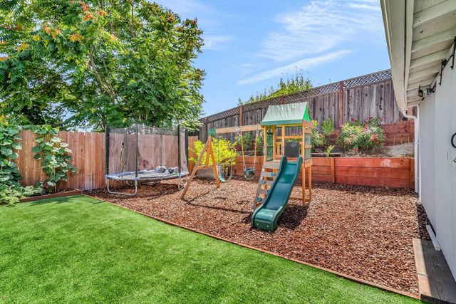 2350 W Shell Ave, Martinez, CA 94553