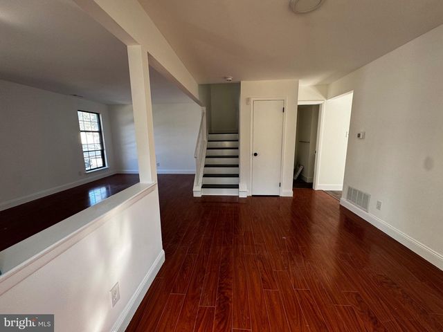 632 FOXTON CT, West Deptford, NJ 08051