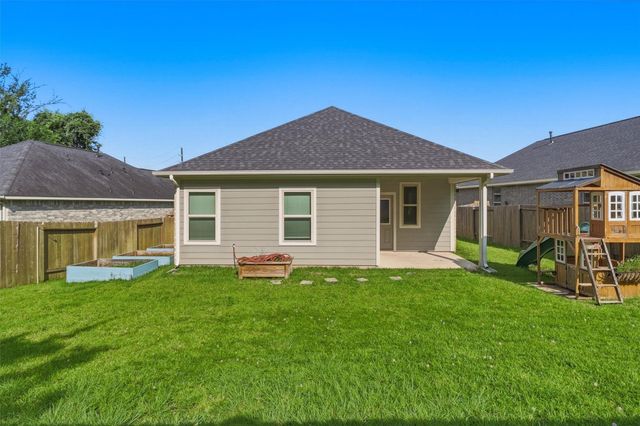 8415 Balding Drive, Fulshear, TX 77441