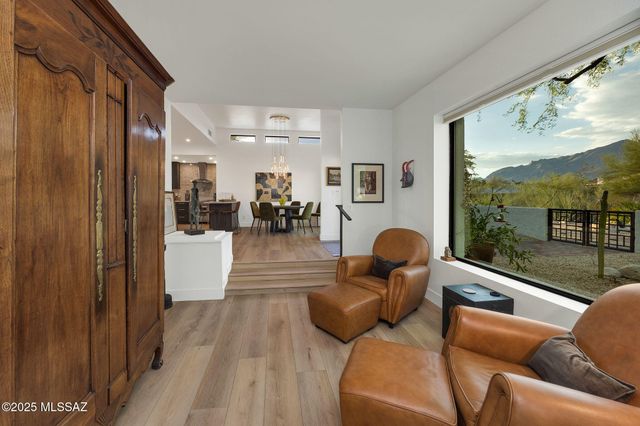 4518 N Camino Cardenal, Tucson, AZ 85718