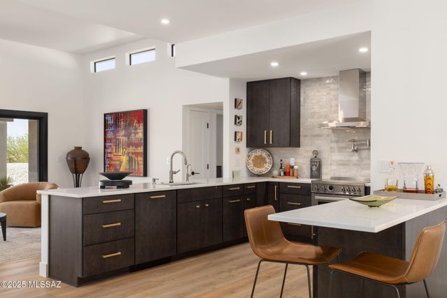 4518 N Camino Cardenal, Tucson, AZ 85718