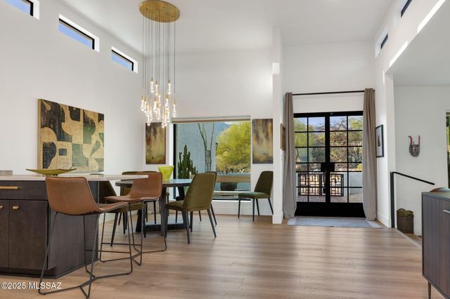 4518 N Camino Cardenal, Tucson, AZ 85718