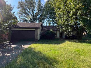 6577 BEAVERLODGE DR, Memphis, TN 38141