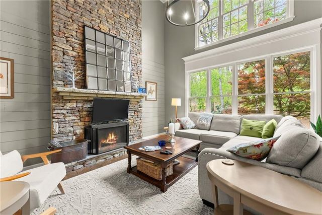 4425 Sugar Creek Lane, Cumming, GA 30041