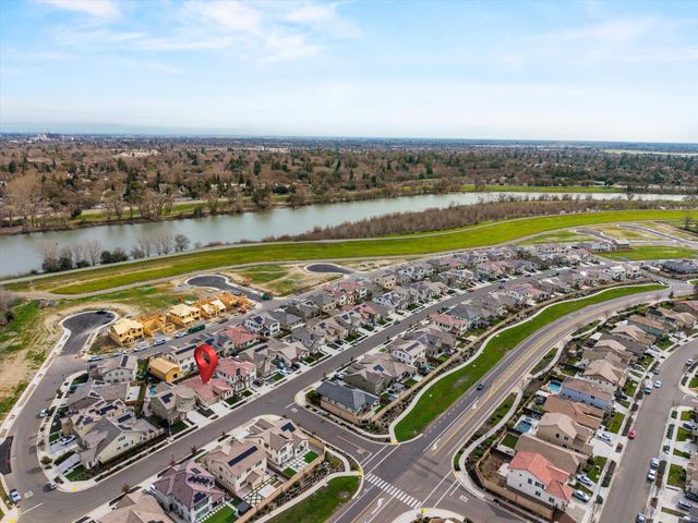 2687 Elderberry St, West Sacramento, CA 95691