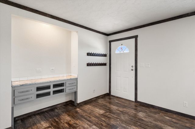 604 Lcr 208, Coolidge, TX 76635