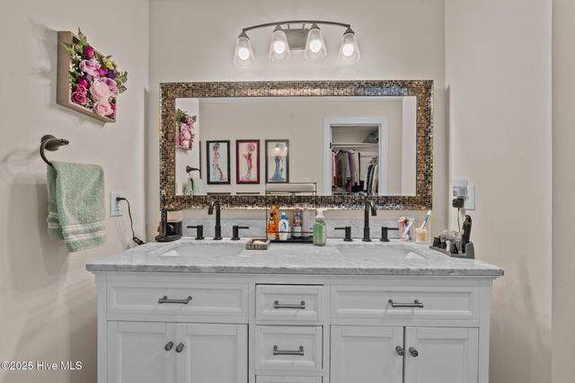 420 Crown Drive, Washington, NC 27889