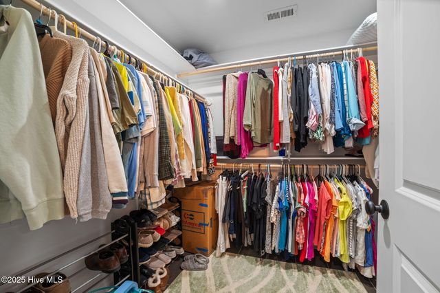 420 Crown Drive, Washington, NC 27889