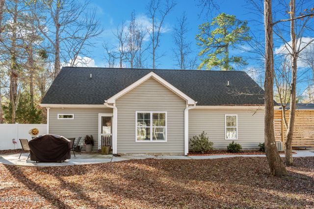 420 Crown Drive, Washington, NC 27889